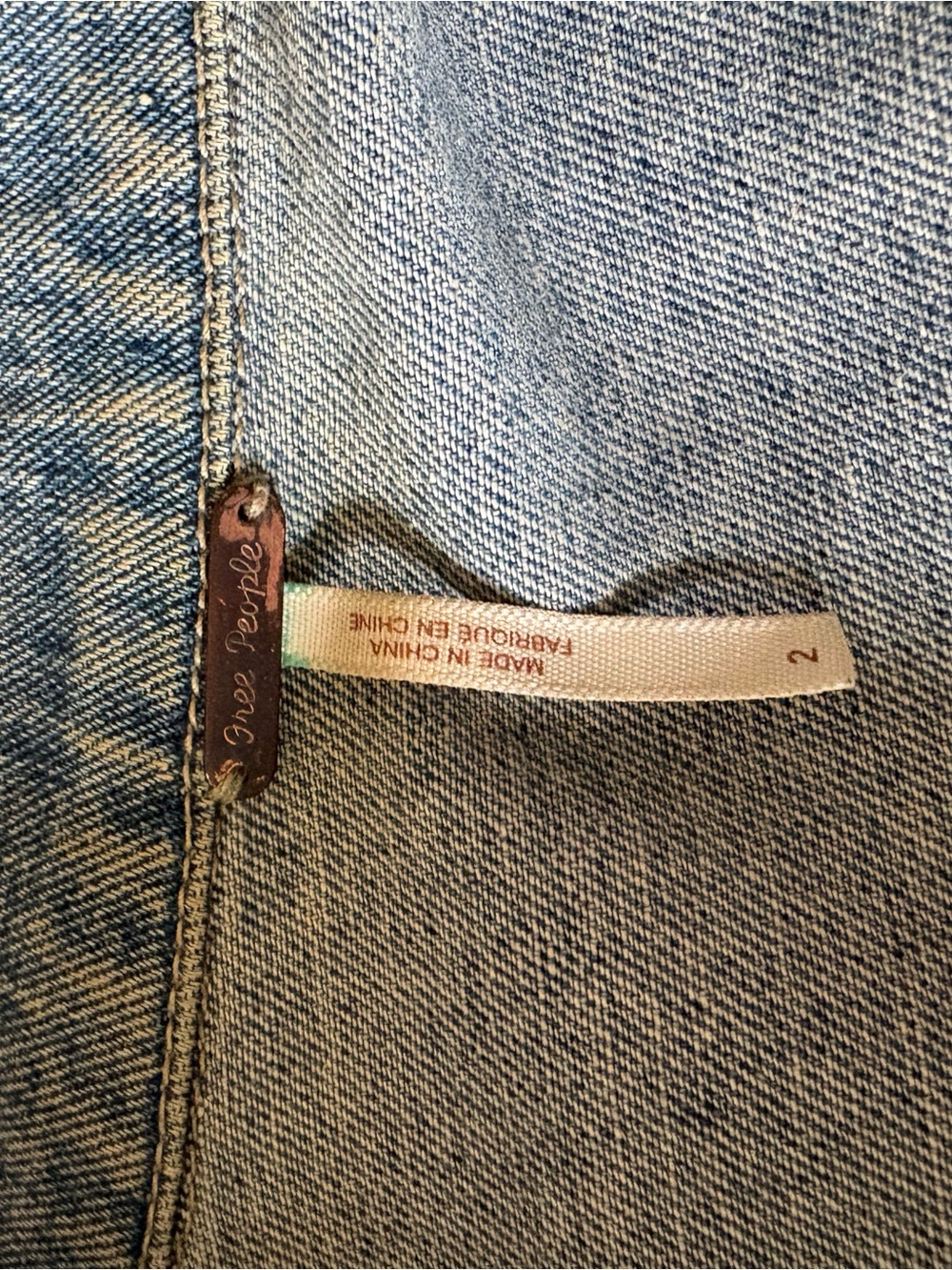 Rare Free People Ombre Denim Jacket in Blue and Purple - Picture 2 of 2